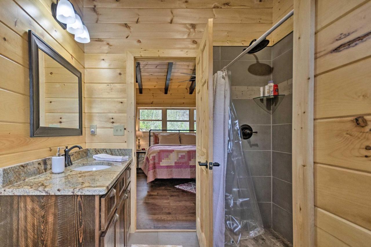 Hilltop Cabin On 5 Acres With Hot Tub And Waterfall! Bryson City Εξωτερικό φωτογραφία
