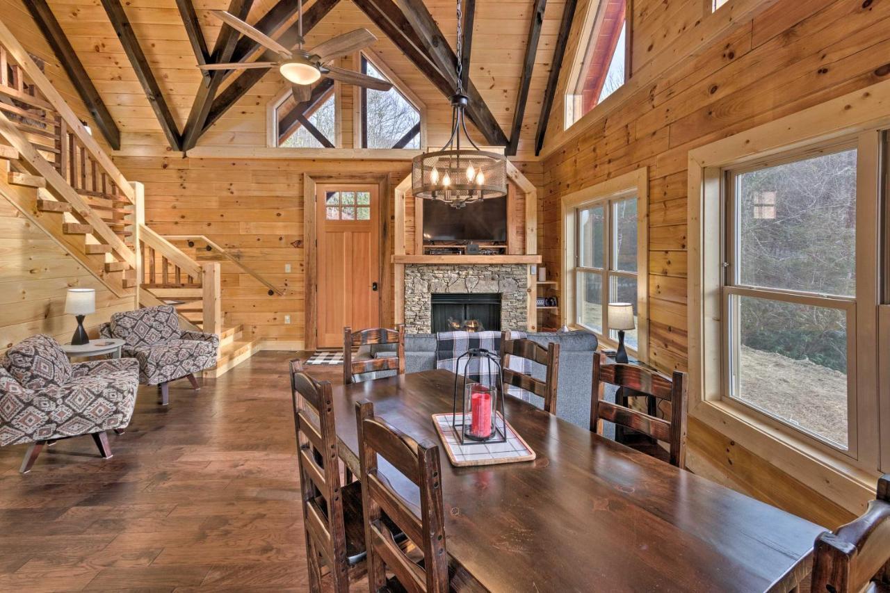 Hilltop Cabin On 5 Acres With Hot Tub And Waterfall! Bryson City Εξωτερικό φωτογραφία
