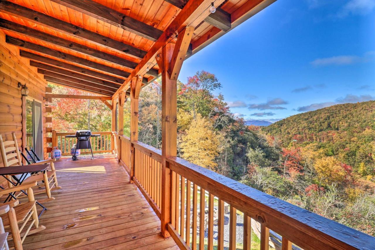 Hilltop Cabin On 5 Acres With Hot Tub And Waterfall! Bryson City Εξωτερικό φωτογραφία